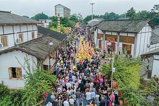 苏群谈快船近期疲软：进入了蜜月后的疲惫期 丧失上紧发条的动力